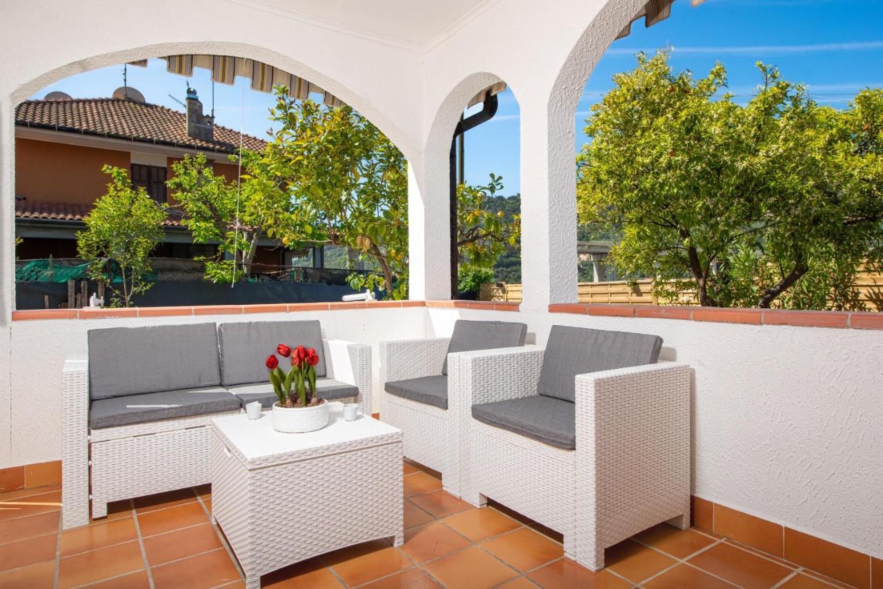 Casa Del Sole: Relax & Charme Nella Riviera Ligure Villa Camporosso  Buitenkant foto